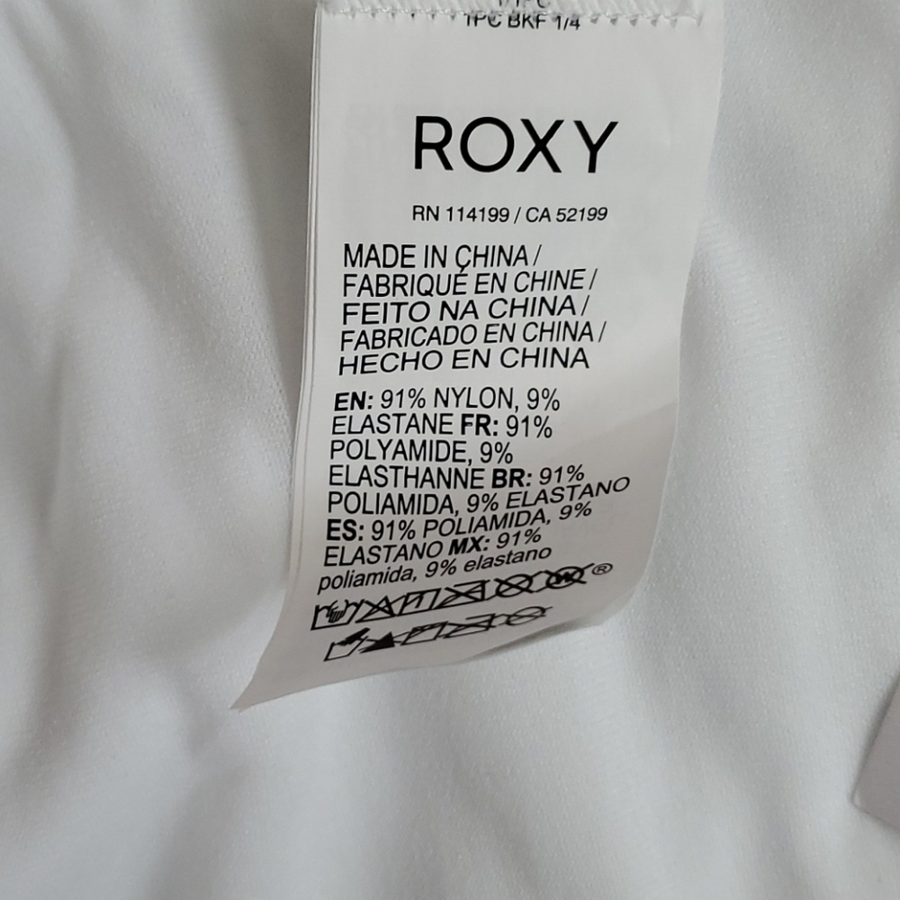 Roxy cap sleeve one-piece belted swimsuit - Picture 11 of 11